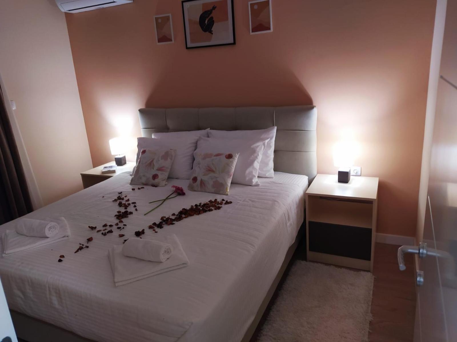 Pine 1 Apartment In The Center Trebinje Kültér fotó