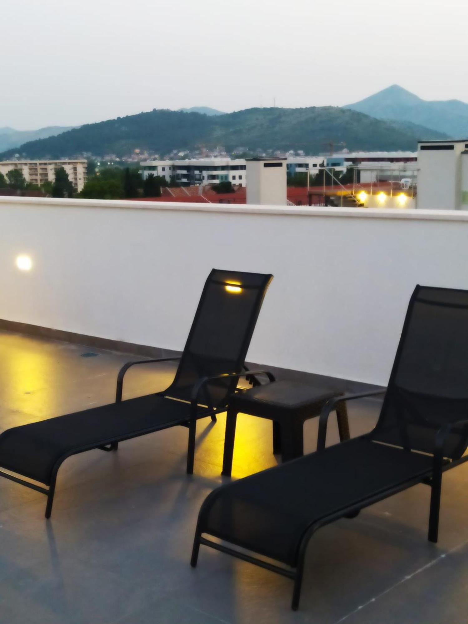 Pine 1 Apartment In The Center Trebinje Kültér fotó