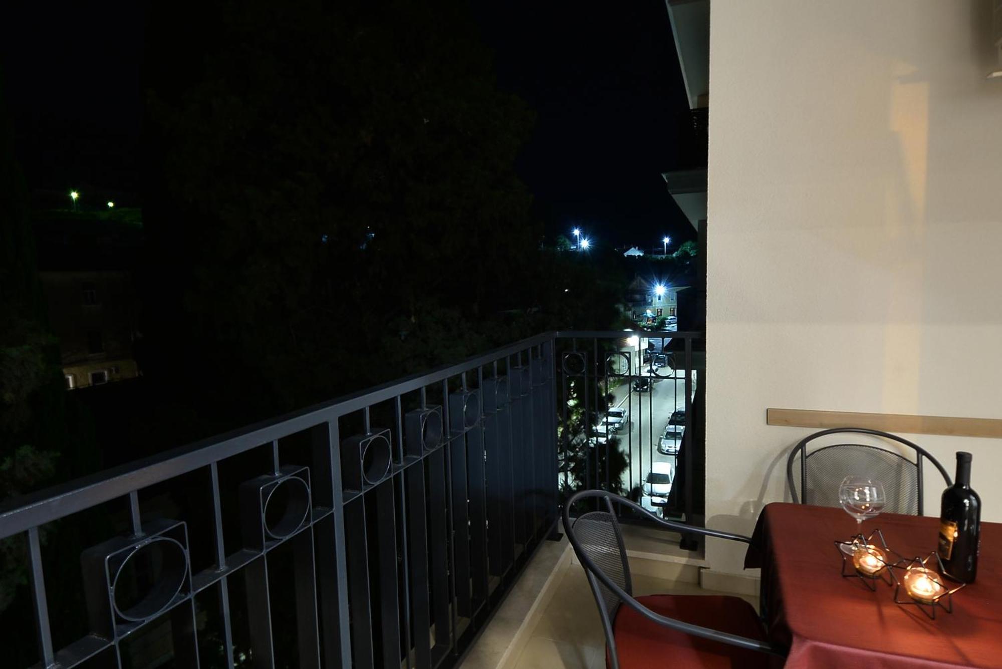 Pine 1 Apartment In The Center Trebinje Kültér fotó